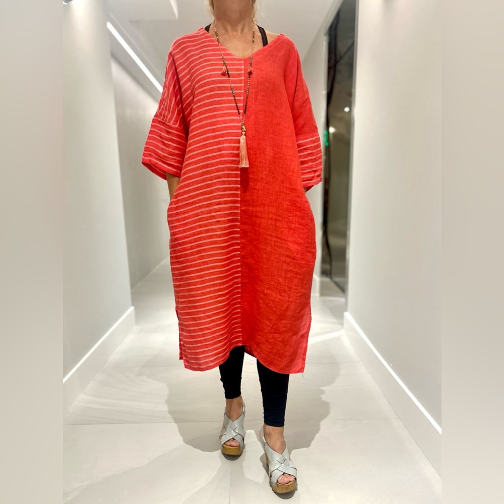 BLANCO DE IBIZA ONE SIZE 
Red Striped Tunic Dress